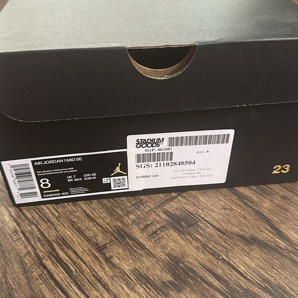 JORDAN 1 MID SE 'BRUSHSTROKE PAINT SPLATTER - Men's 8 - Picture 2 of 13